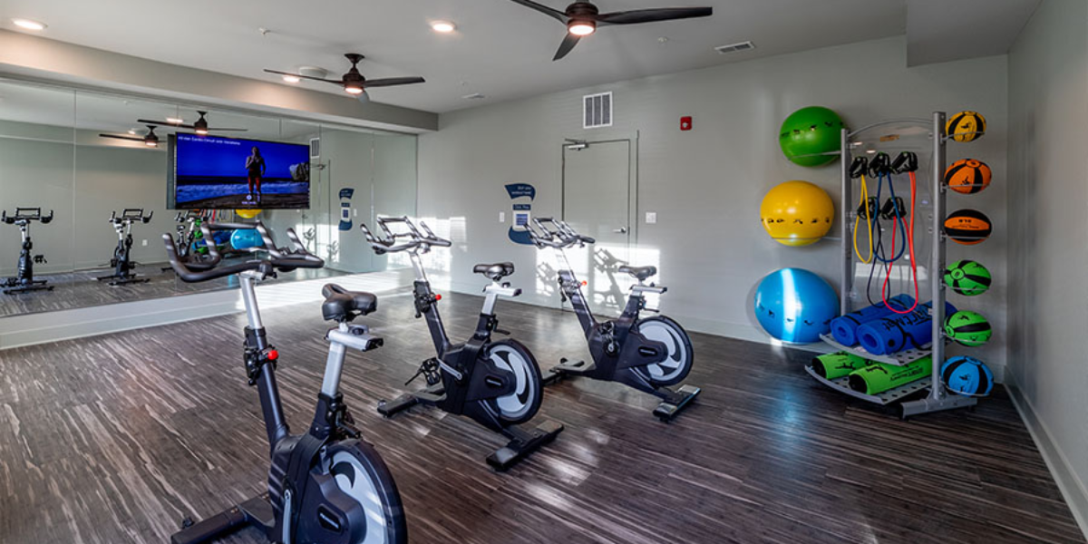 apartments with fitness center