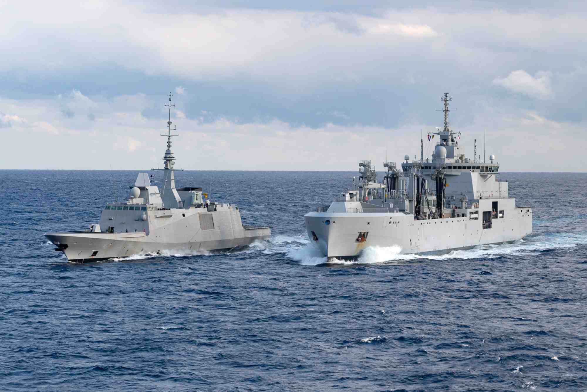 Navires de Guerre Français