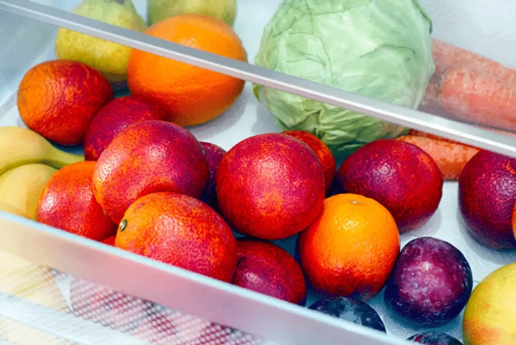 Why Refrigerators Freeze Vegetables in the Crisper