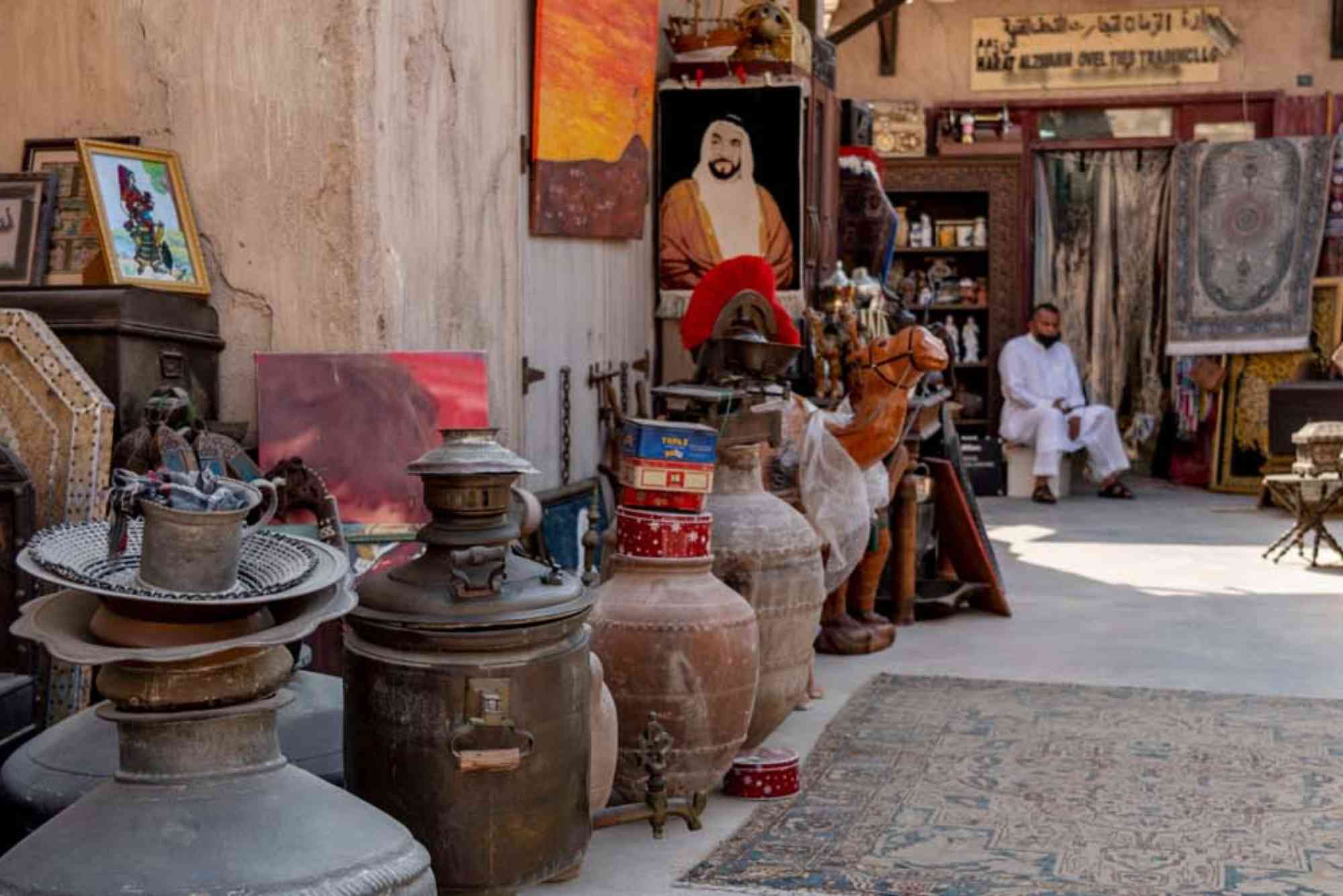 What souvenirs to buy in Dubai