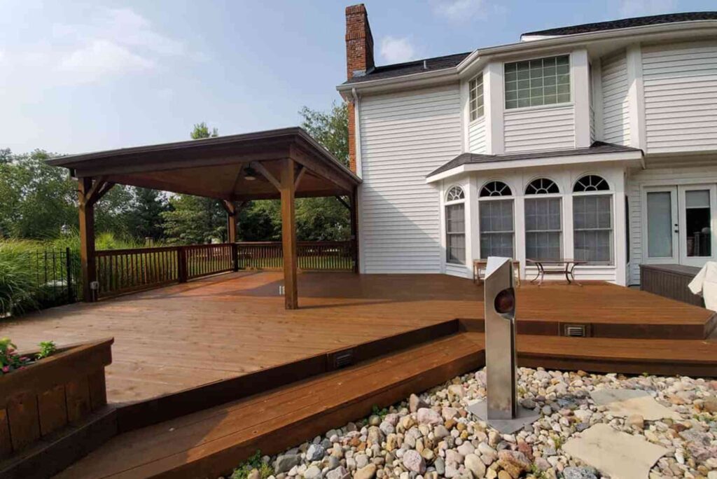 Deck and Fence Staining in Summerville SC
